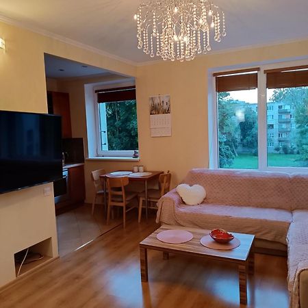ריגה Quiet Dzelzavas Street Apartment מראה חיצוני תמונה